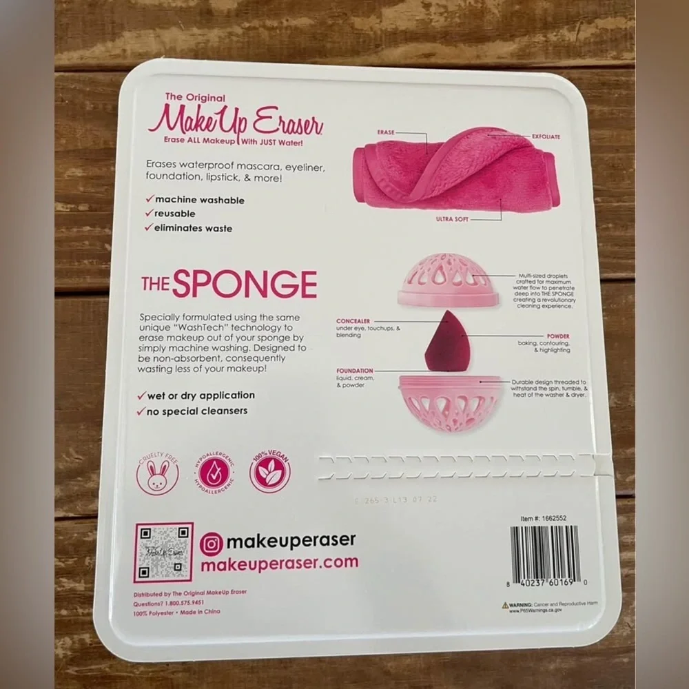 MakeUp Eraser Dual Sponge and Cloth Set - Pink and Maroon